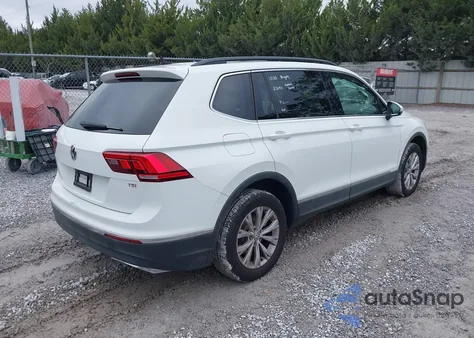 2018 Volkswagen Tiguan 2.0T Se/2.0T Sel из США, поврежденный, VIN 3VV3B7AX2JM182733